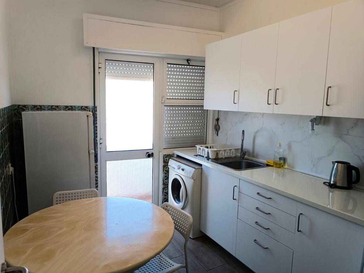Alagoa Apartment 3 Faro Bagian luar foto