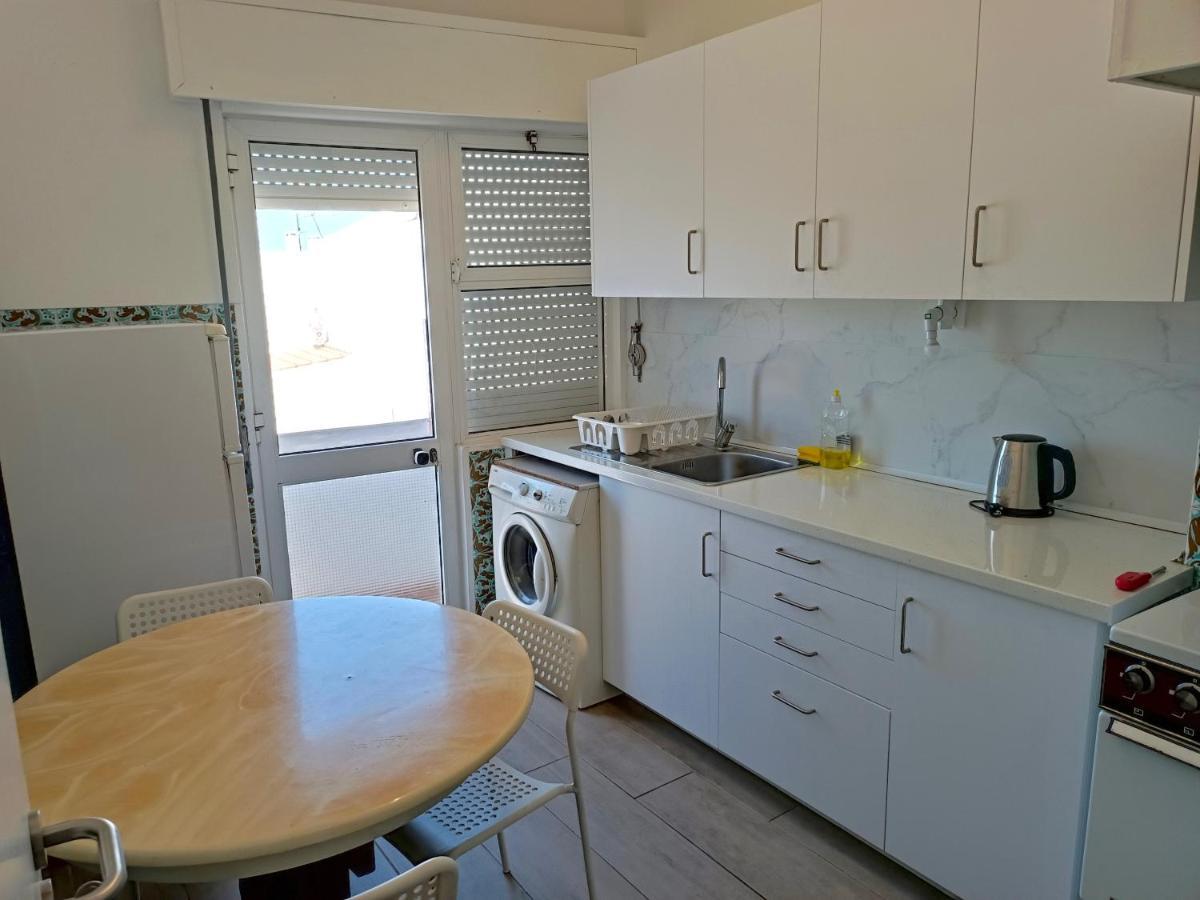 Alagoa Apartment 3 Faro Bagian luar foto